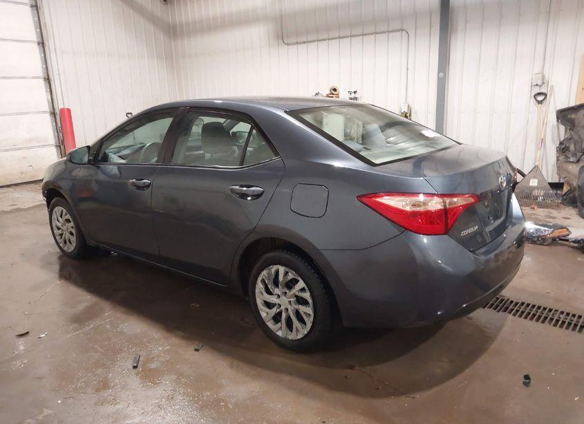 Photo 3 of 2017 Toyota Corolla LE (VIN 2T1BURHE2HC883487)