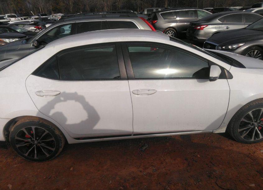 Photo 13 of 2017 Toyota Corolla SE (VIN 2T1BURHE2HC893002)