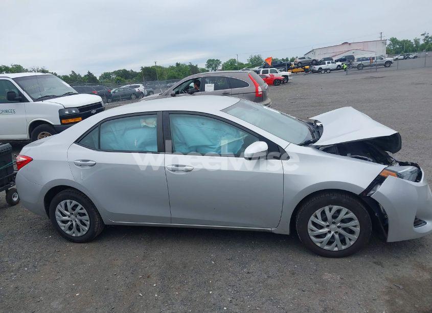 Photo 14 of 2017 Toyota Corolla LE (VIN 2T1BURHE2HC893579)