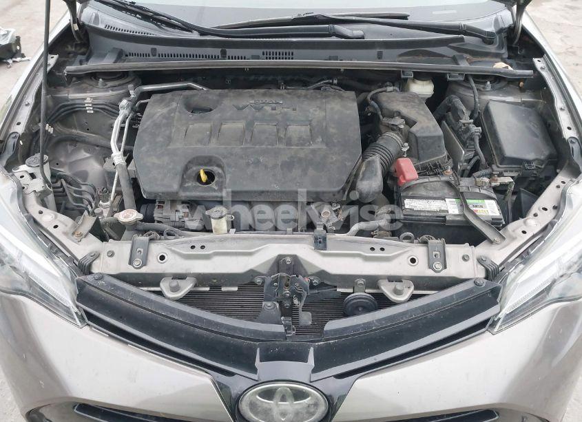 Photo 10 of 2017 Toyota Corolla LE (VIN 2T1BURHE2HC909022)