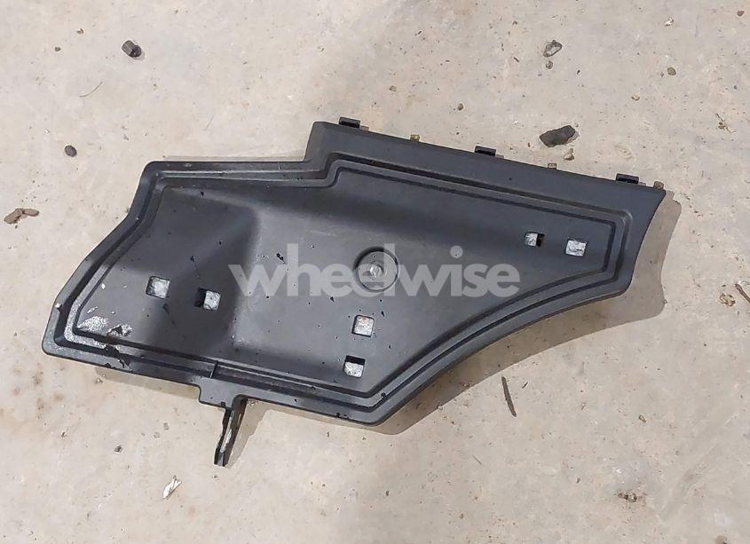 Photo 12 of 2017 Toyota Corolla LE (VIN 2T1BURHE2HC911644)