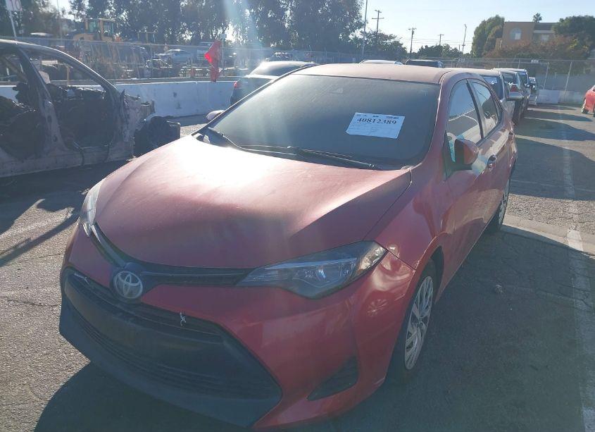 Photo 2 of 2017 Toyota Corolla LE (VIN 2T1BURHE2HC926208)
