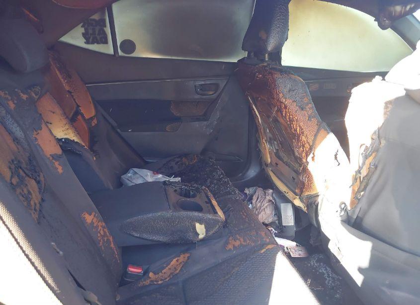 Photo 6 of 2017 Toyota Corolla LE (VIN 2T1BURHE2HC926208)