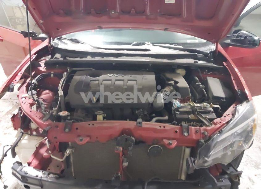 Photo 10 of 2017 Toyota Corolla LE (VIN 2T1BURHE2HC940223)