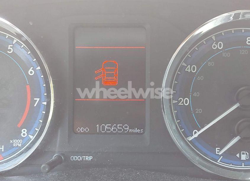 Photo 14 of 2017 Toyota Corolla LE (VIN 2T1BURHE2HC953019)