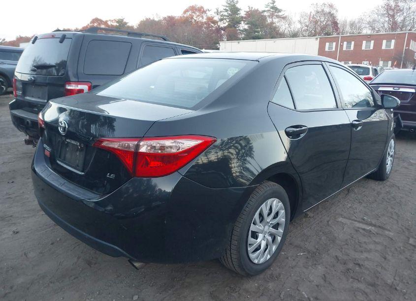 Photo 4 of 2017 Toyota Corolla LE (VIN 2T1BURHE2HC959970)