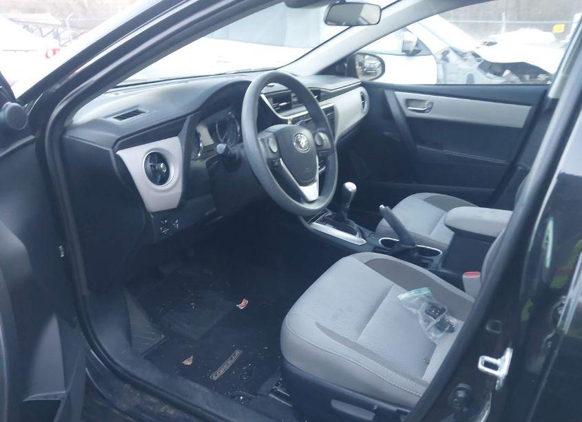 Photo 5 of 2017 Toyota Corolla LE (VIN 2T1BURHE2HC959970)