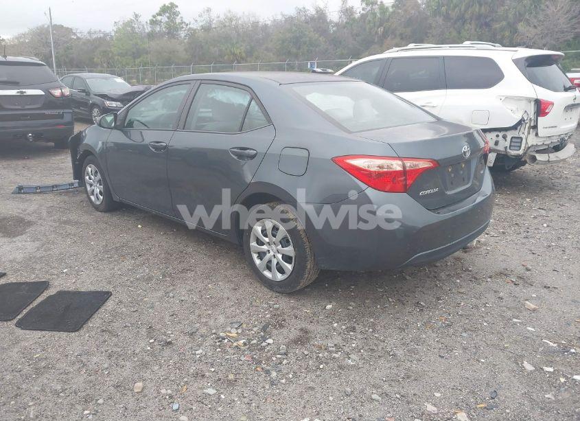 Photo 3 of 2017 Toyota Corolla LE (VIN 2T1BURHE2HC962755)