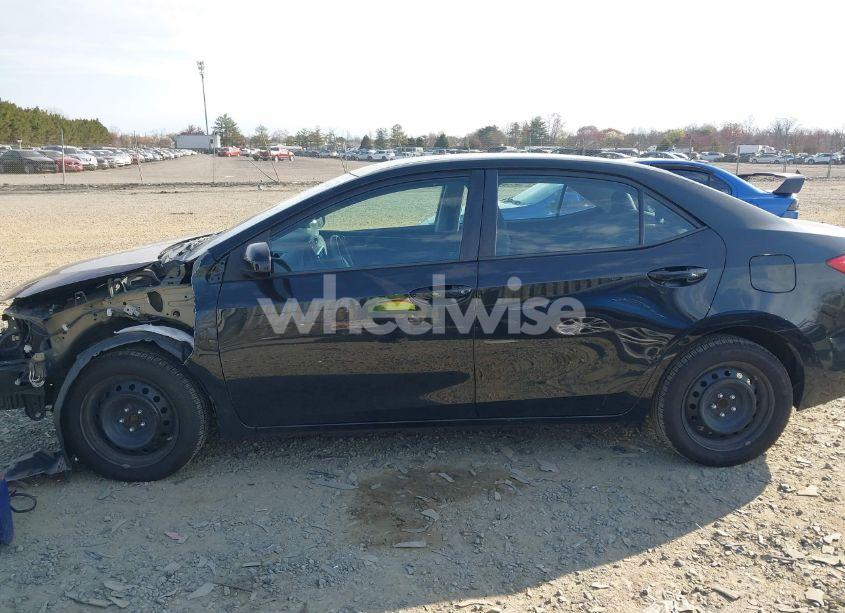Photo 15 of 2018 Toyota Corolla LE (VIN 2T1BURHE2JC018752)
