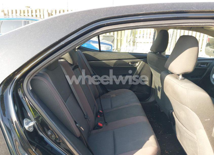 Photo 8 of 2018 Toyota Corolla LE (VIN 2T1BURHE2JC018752)