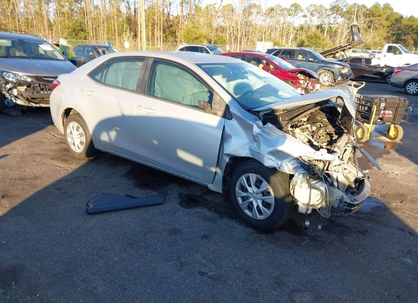 2018 Toyota Corolla L (VIN 2T1BURHE2JC043540) main photo