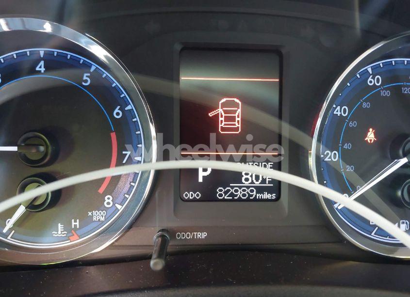 Photo 7 of 2018 Toyota Corolla LE (VIN 2T1BURHE2JC043831)