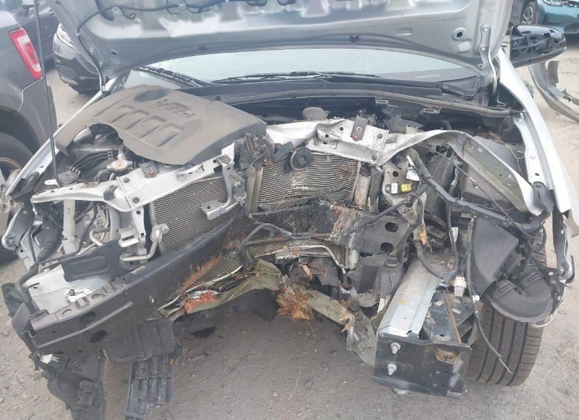 Photo 6 of 2018 Toyota Corolla LE (VIN 2T1BURHE2JC086663)