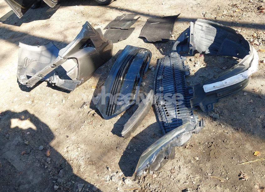 Photo 12 of 2018 Toyota Corolla LE (VIN 2T1BURHE2JC090132)