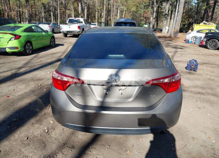 Photo 17 of 2018 Toyota Corolla LE (VIN 2T1BURHE2JC090132)