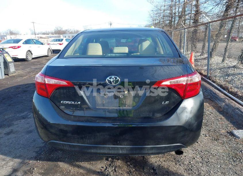 Photo 17 of 2018 Toyota Corolla LE (VIN 2T1BURHE2JC116826)