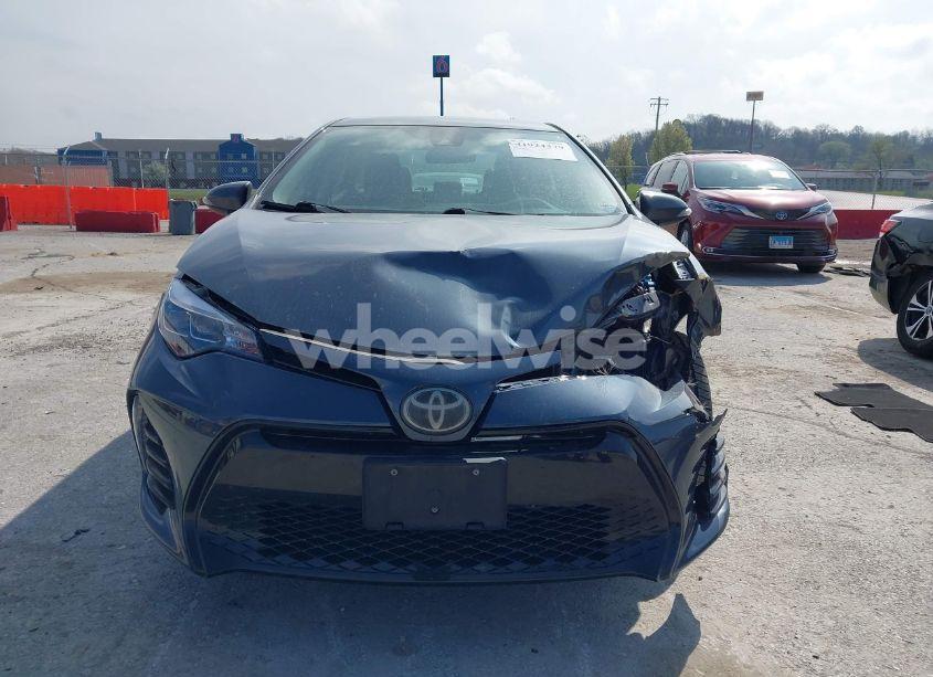 Photo 12 of 2018 Toyota Corolla SE (VIN 2T1BURHE2JC967962)