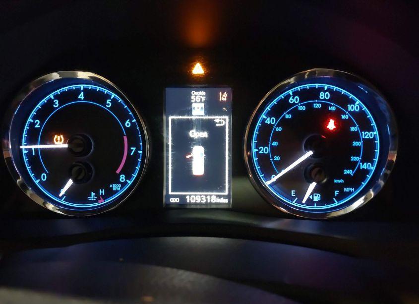 Photo 7 of 2018 Toyota Corolla XSE (VIN 2T1BURHE2JC985314)