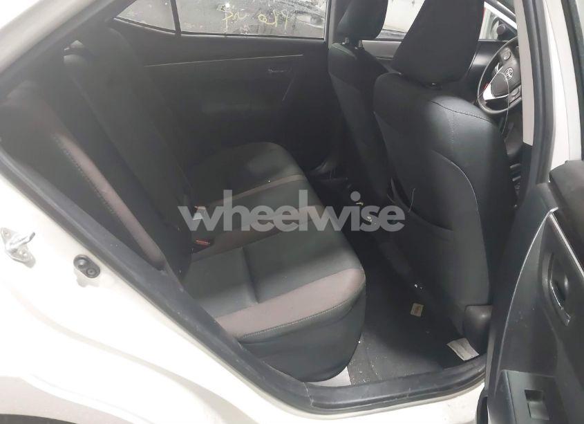 Photo 8 of 2018 Toyota Corolla LE (VIN 2T1BURHE2JC986608)