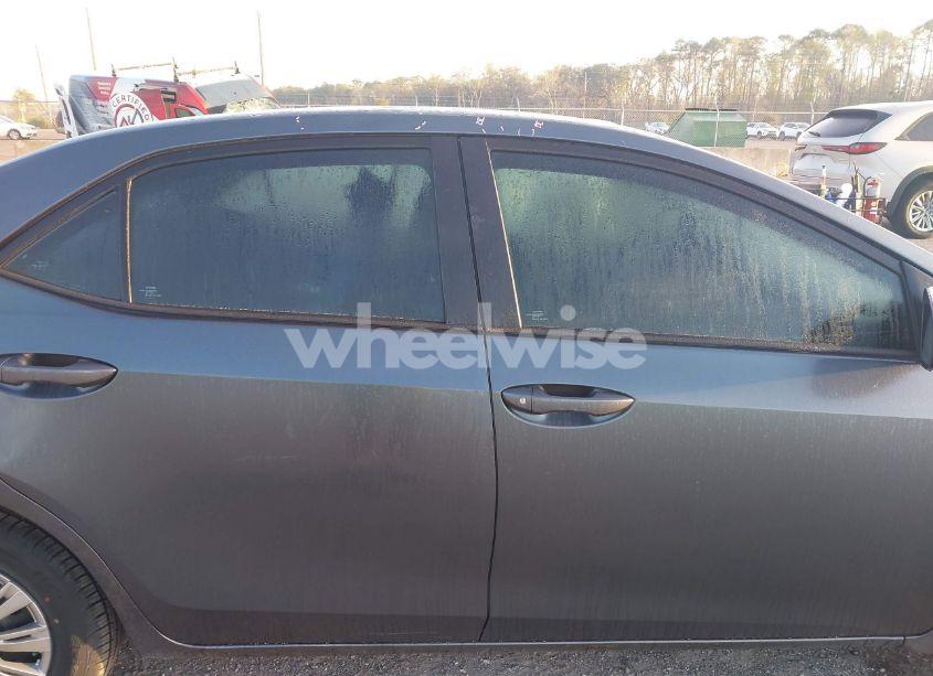 Photo 14 of 2019 Toyota Corolla L (VIN 2T1BURHE2KC125740)