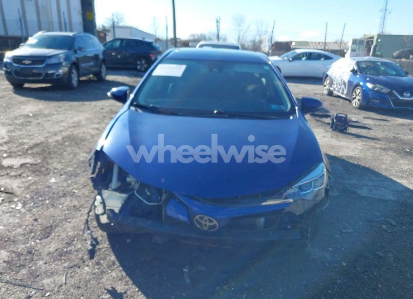 Photo 13 of 2019 Toyota Corolla SE (VIN 2T1BURHE2KC136138)