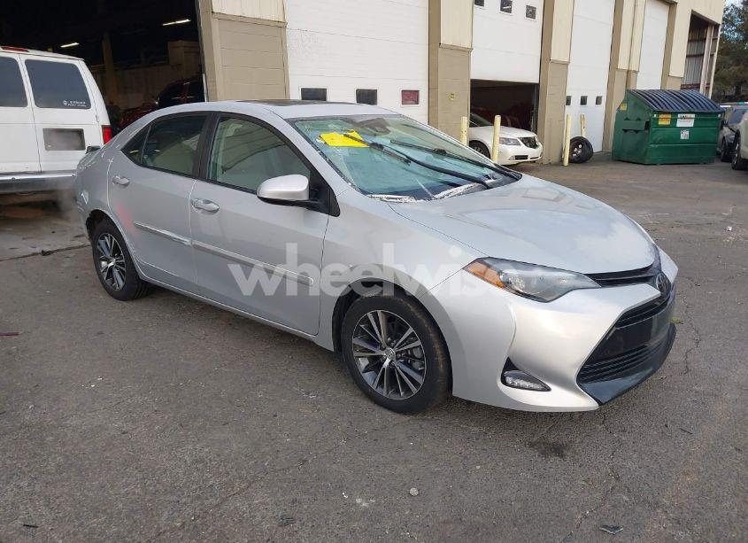 2019 Toyota Corolla L/LE/XLE/SE/XSE (VIN 2T1BURHE2KC139752) main photo