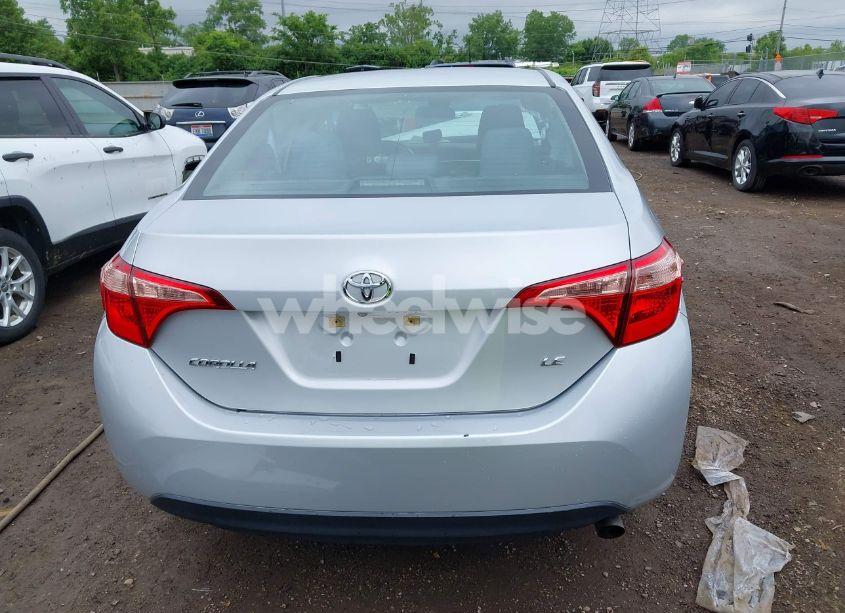 Photo 17 of 2019 Toyota Corolla LE (VIN 2T1BURHE2KC146071)
