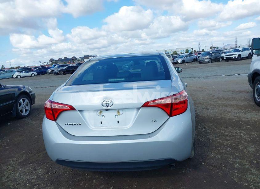 Photo 16 of 2019 Toyota Corolla LE (VIN 2T1BURHE2KC152131)