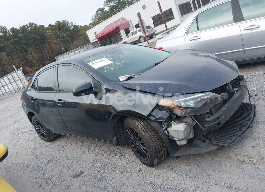 Photo 13 of 2019 Toyota Corolla LE (VIN 2T1BURHE2KC162352)