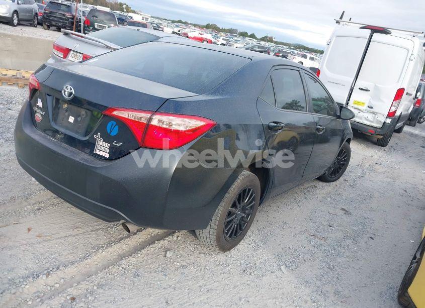 Photo 4 of 2019 Toyota Corolla LE (VIN 2T1BURHE2KC162352)
