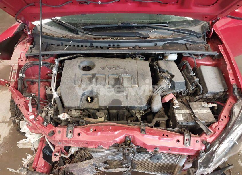 Photo 10 of 2019 Toyota Corolla LE (VIN 2T1BURHE2KC181404)