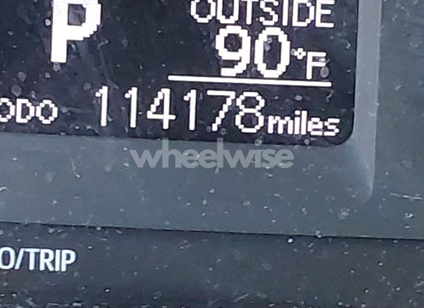 Photo 16 of 2019 Toyota Corolla LE (VIN 2T1BURHE2KC199630)