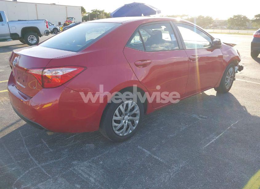 Photo 4 of 2019 Toyota Corolla LE (VIN 2T1BURHE2KC199630)