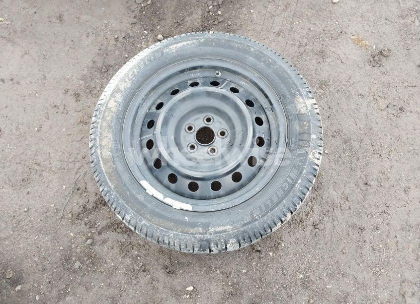 Photo 12 of 2019 Toyota Corolla LE (VIN 2T1BURHE2KC202994)