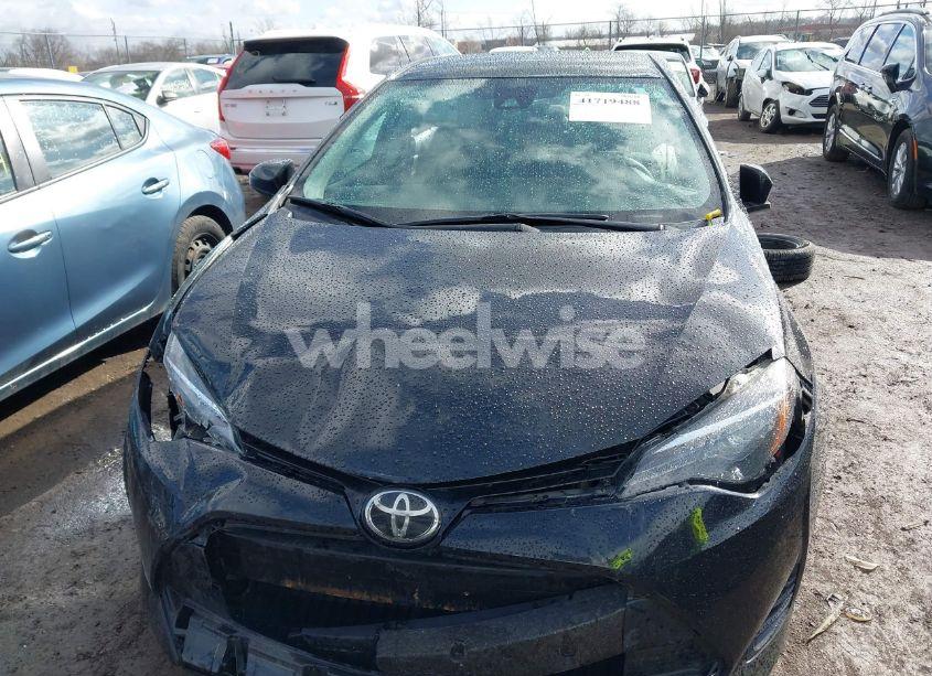 Photo 13 of 2019 Toyota Corolla LE (VIN 2T1BURHE2KC202994)