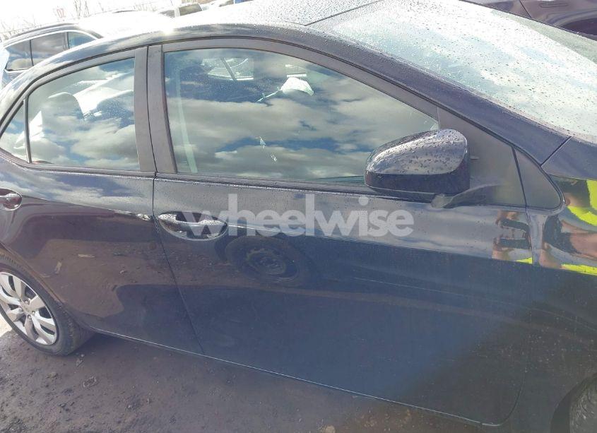 Photo 14 of 2019 Toyota Corolla LE (VIN 2T1BURHE2KC202994)