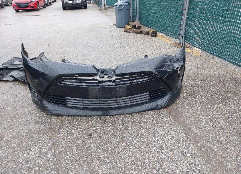 Photo 12 of 2019 Toyota Corolla LE (VIN 2T1BURHE2KC206043)