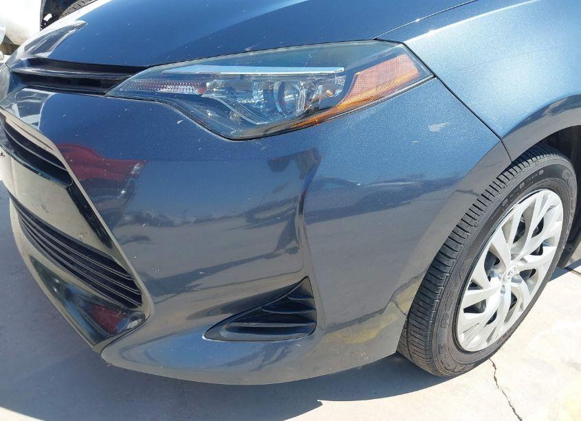Photo 19 of 2019 Toyota Corolla LE (VIN 2T1BURHE2KC206690)