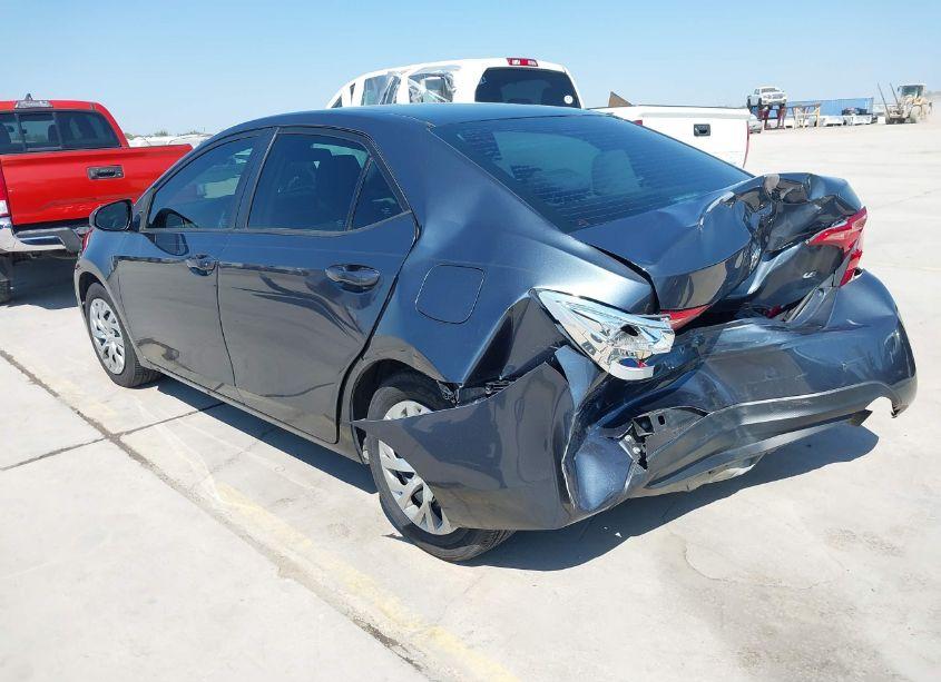 Photo 3 of 2019 Toyota Corolla LE (VIN 2T1BURHE2KC206690)