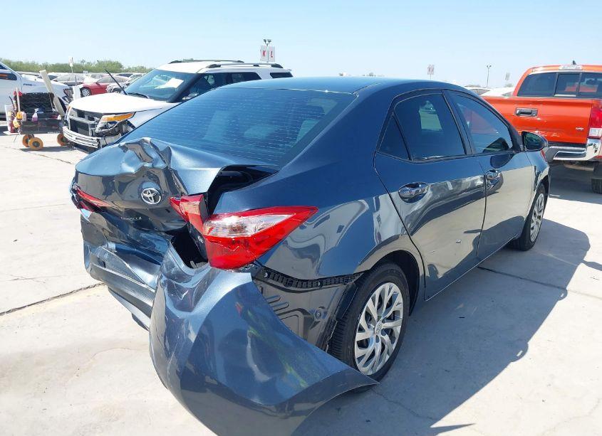 Photo 4 of 2019 Toyota Corolla LE (VIN 2T1BURHE2KC206690)