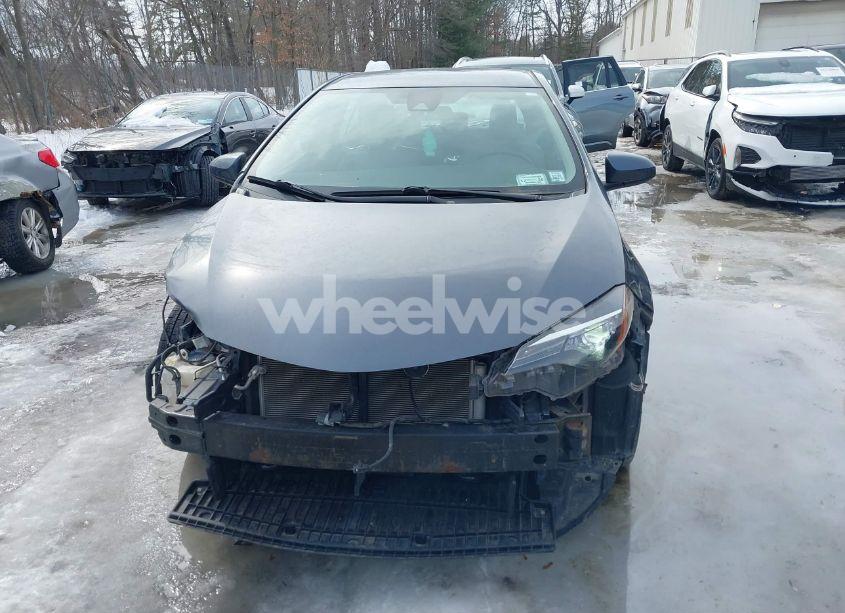 Photo 12 of 2019 Toyota Corolla LE (VIN 2T1BURHE2KC206835)