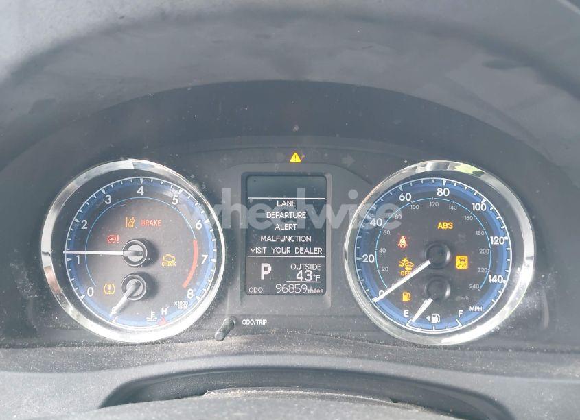 Photo 15 of 2019 Toyota Corolla LE (VIN 2T1BURHE2KC206835)