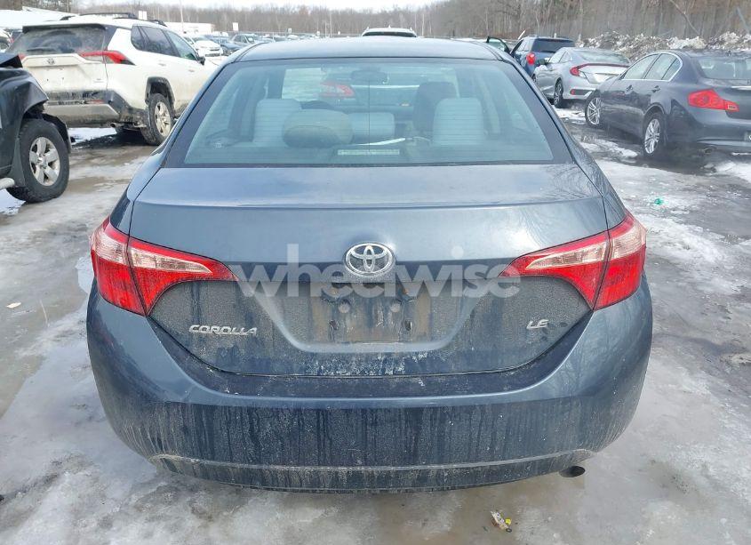 Photo 16 of 2019 Toyota Corolla LE (VIN 2T1BURHE2KC206835)