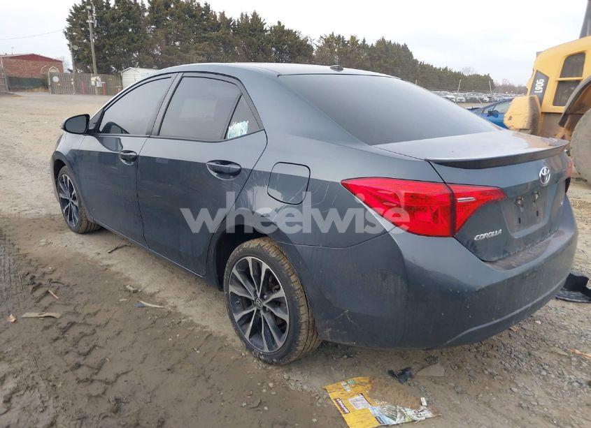 Photo 3 of 2019 Toyota Corolla L/LE/XLE/SE/XSE (VIN 2T1BURHE2KC224221)
