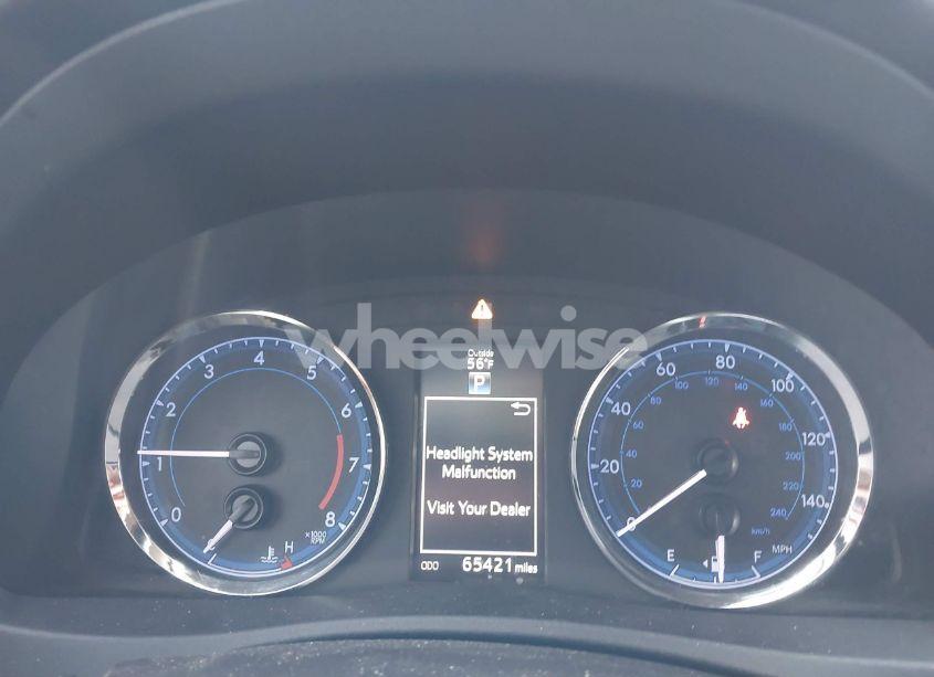 Photo 7 of 2019 Toyota Corolla L/LE/XLE/SE/XSE (VIN 2T1BURHE2KC224221)