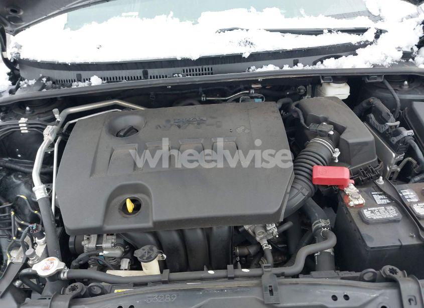 Photo 10 of 2019 Toyota Corolla SE (VIN 2T1BURHE2KC225059)