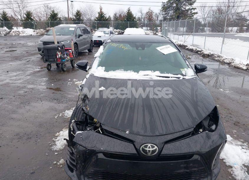 Photo 12 of 2019 Toyota Corolla SE (VIN 2T1BURHE2KC225059)