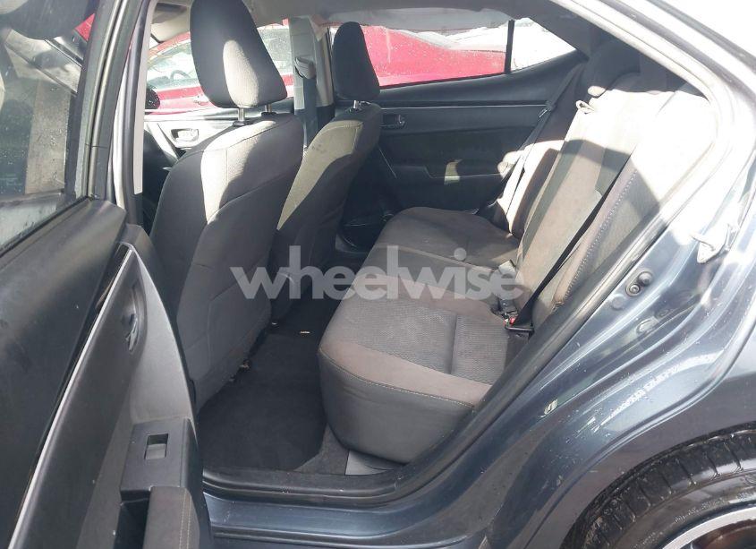 Photo 8 of 2019 Toyota Corolla LE (VIN 2T1BURHE2KC240726)