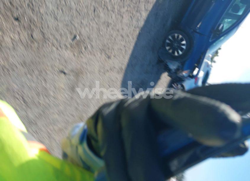 Photo 12 of 2014 Toyota Corolla LE (VIN 2T1BURHE3EC041236)