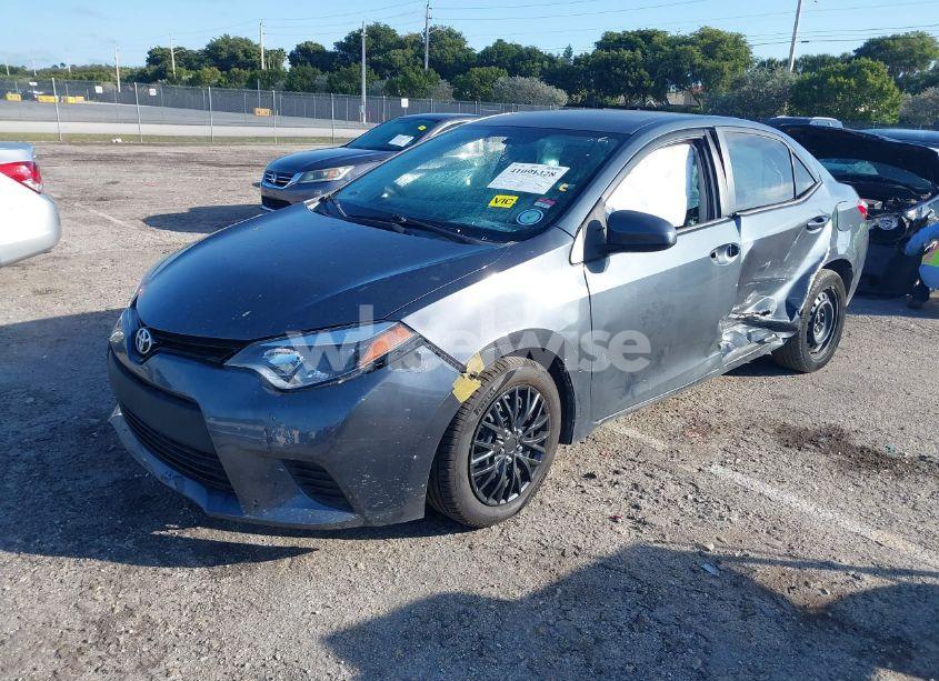 Photo 2 of 2014 Toyota Corolla LE (VIN 2T1BURHE3EC041236)